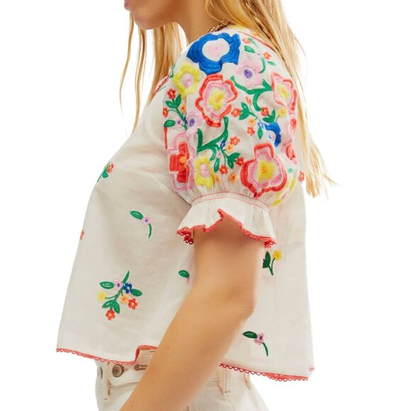 Flowers of Love Top // Free People, small, Embroidery Collared Button-Back Top - Picture 1 of 14